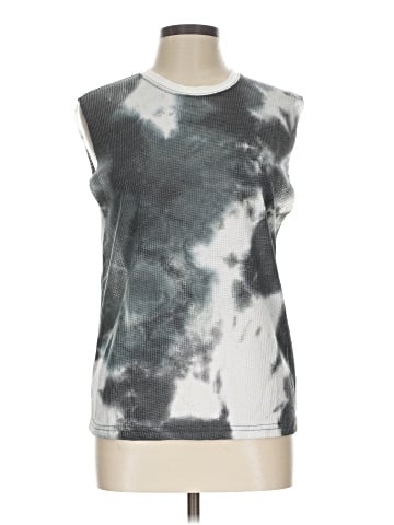 Zyia Active Sleeveless T-Shirt (view 1)
