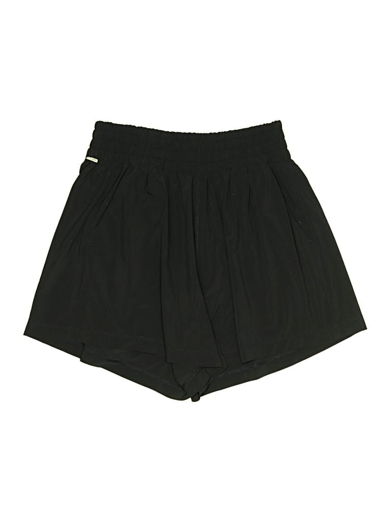 Pre-owned Vuori Shorts In Black