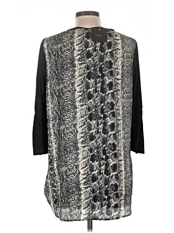 Lulu 3/4 Sleeve Top (view 2)