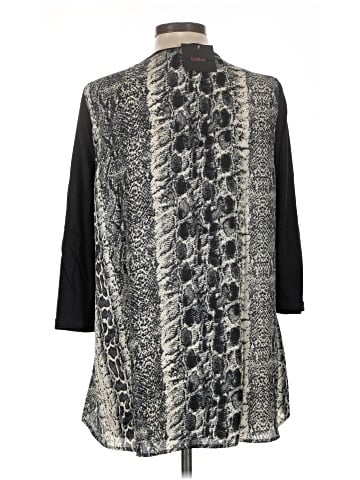 Lulu 3/4 Sleeve Top (view 2)