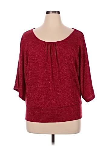 Valerie Stevens Pullover Sweater (view 1)