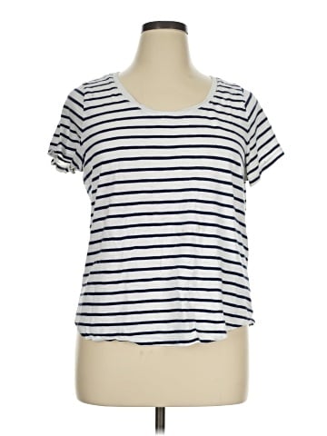 Old Navy Short Sleeve T-Shirt (view 1)