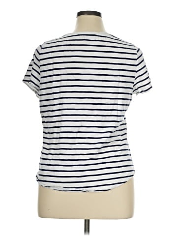 Old Navy Short Sleeve T-Shirt (view 2)