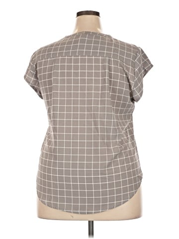 Fun2Fun Short Sleeve Blouse (view 2)