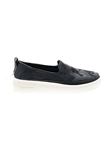 Baretraps Sneakers (view 1)