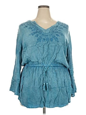 Jennifer Lauren Casual Dress (view 1)