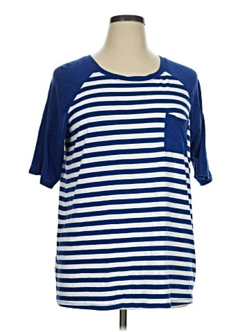 Torrid Short Sleeve T-Shirt (view 1)