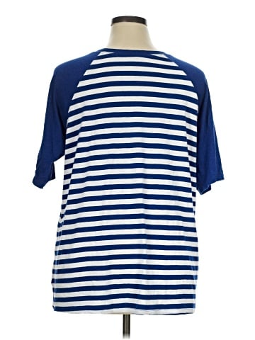 Torrid Short Sleeve T-Shirt (view 2)