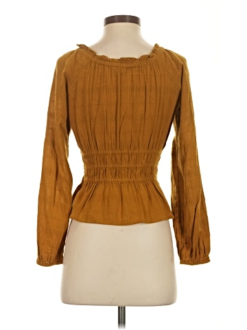 Madewell Sophia Top in Textured Plaid (view 2)