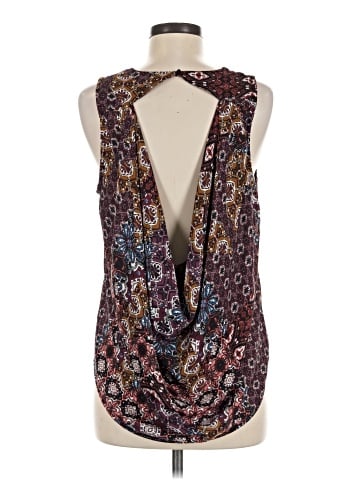 WAYF Sleeveless Blouse (view 2)