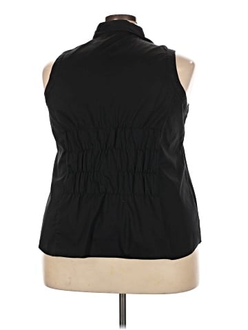Lane Bryant Sleeveless Button-Down Shirt (view 2)