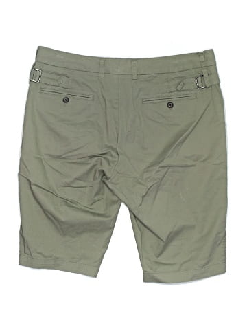 Vince. Khaki Shorts (view 2)