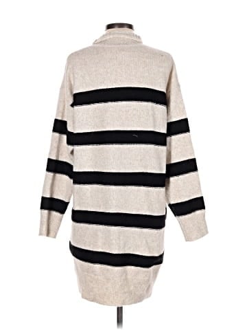 Line & Dot Casual Dress (view 2)