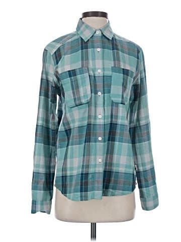 The North Face Long Sleeve Button-Down Shirt (view 1)