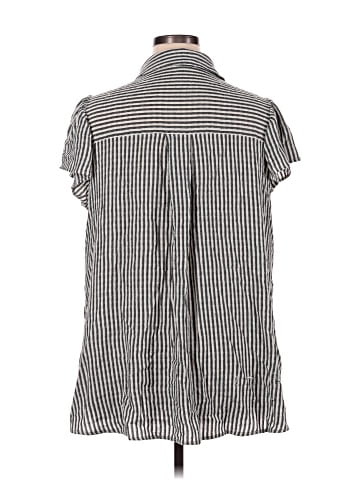 Jane and Delancey Short Sleeve Blouse (view 2)
