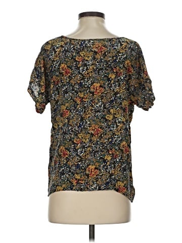 Lilu Short Sleeve Blouse (view 2)
