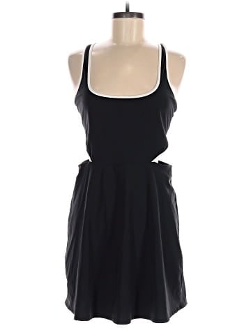 Abercrombie & Fitch Cocktail Dress (view 1)