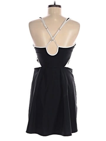 Abercrombie & Fitch Cocktail Dress (view 2)