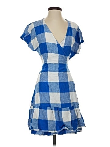 Old Navy Casual Dress (view 1)