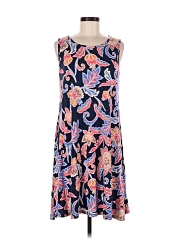 Croft & Barrow Casual Dress (view 1)