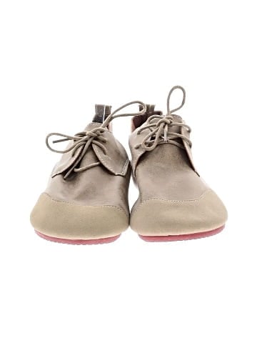 Unbranded Flats (view 2)