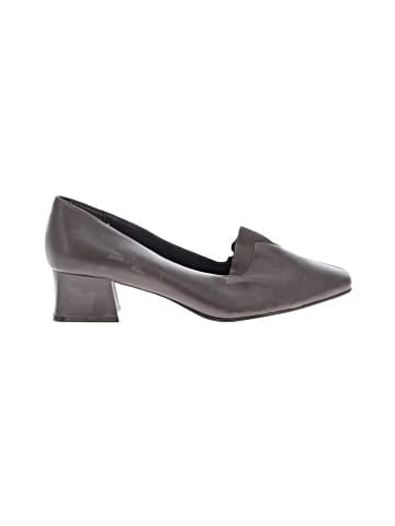 Liz Baker Heels (view 1)
