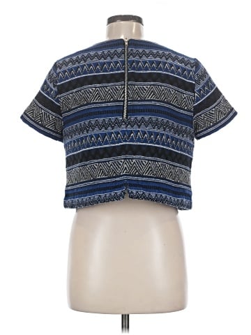 Romeo & Juliet Couture Short Sleeve Top (view 2)