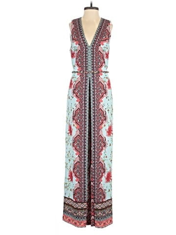 Alice + Olivia Casual Dress (view 1)