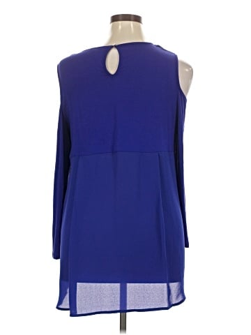 Vince Camuto 3/4 Sleeve Top (view 2)