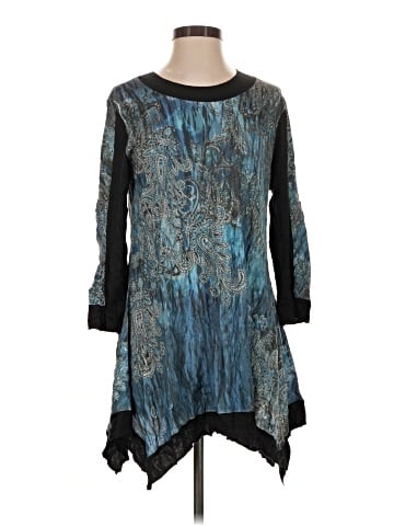 Jess & Jane Casual Dress (view 1)