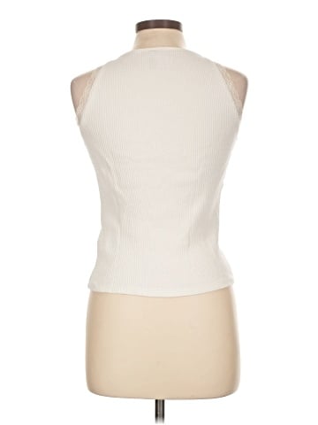 Pieces Sleeveless Top (view 2)