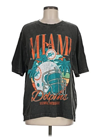 Abercrombie & Fitch Short Sleeve T-Shirt (view 1)