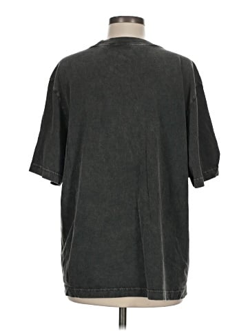 Abercrombie & Fitch Short Sleeve T-Shirt (view 2)