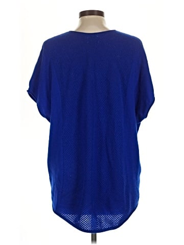 Vince. Poncho (view 2)