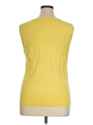 Karen Scott Sleeveless T-Shirt (view 2)