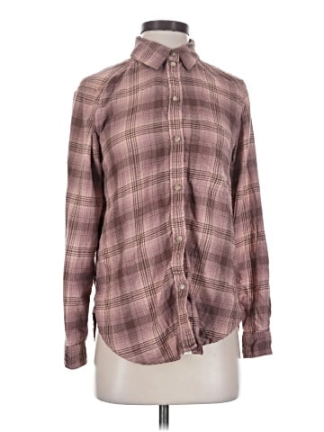 American Eagle Outfitters Long Sleeve Button-Down Shirt (view 1)