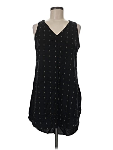 Old Navy Casual Dress (view 1)