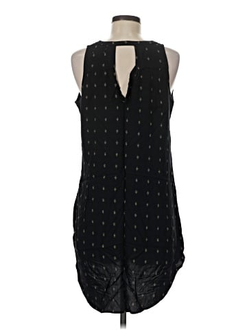 Old Navy Casual Dress (view 2)