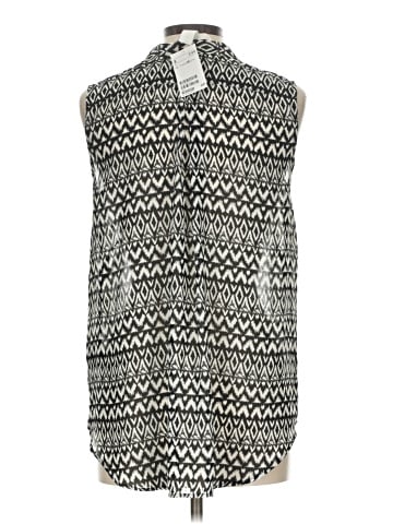 H&M Sleeveless Blouse (view 2)