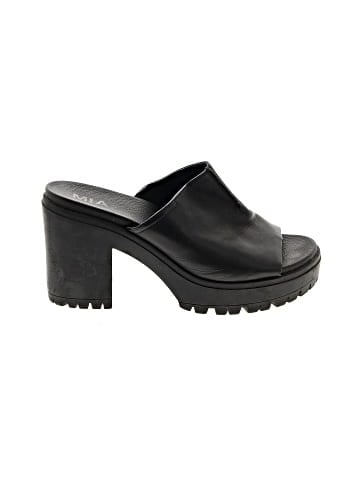 Mia Sandals (view 1)