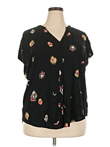 Torrid Short Sleeve Blouse (view 1)