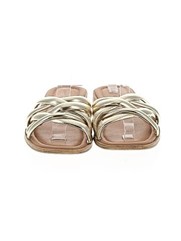 Universal Thread Sandals (view 2)