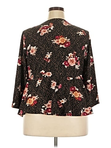 Torrid 3/4 Sleeve Blouse (view 2)