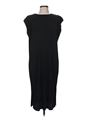 Uniqlo Casual Dress (view 1)