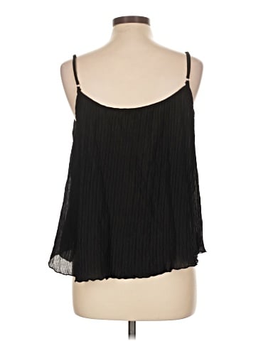 Blu Pepper Sleeveless Blouse (view 2)