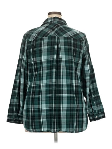 True Craft 3/4 Sleeve Button-Down Shirt (view 2)