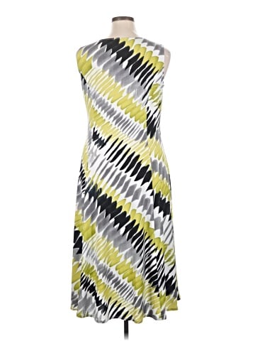 Danny And Nicole Casual Dress (view 2)