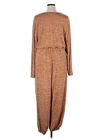 BLOOMCHIC Jumpsuit (view 2)