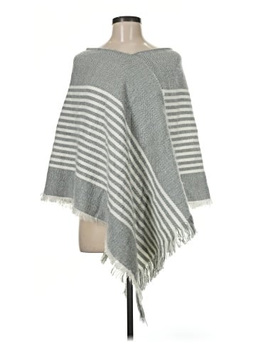 CHI Poncho (view 1)