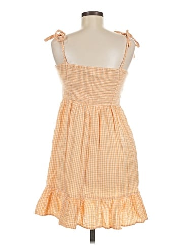 Old Navy Casual Dress (view 2)